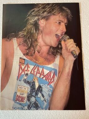 Def Leppard’s Joe Elliott pinup